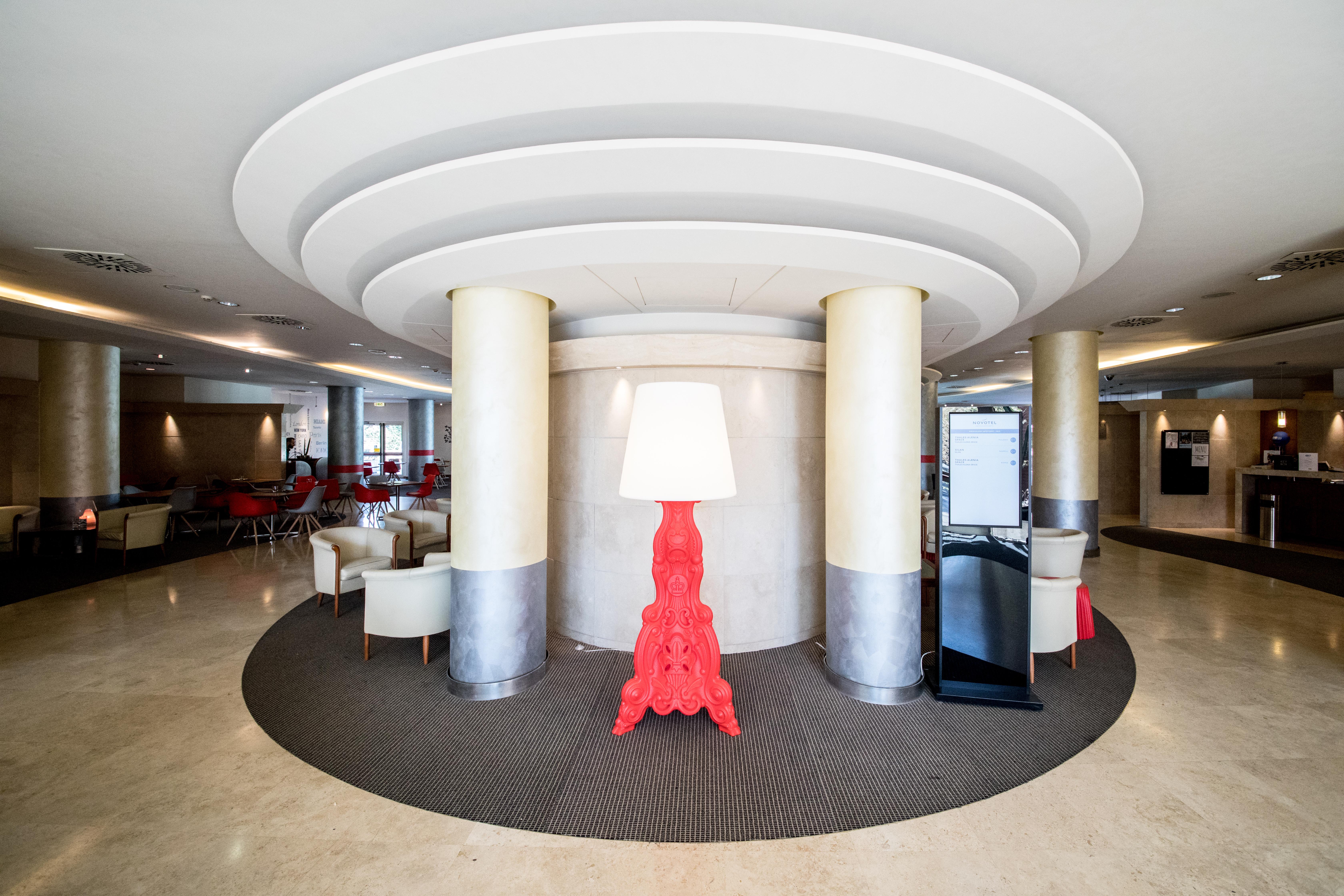 Novotel Roma Est — Fotos 1